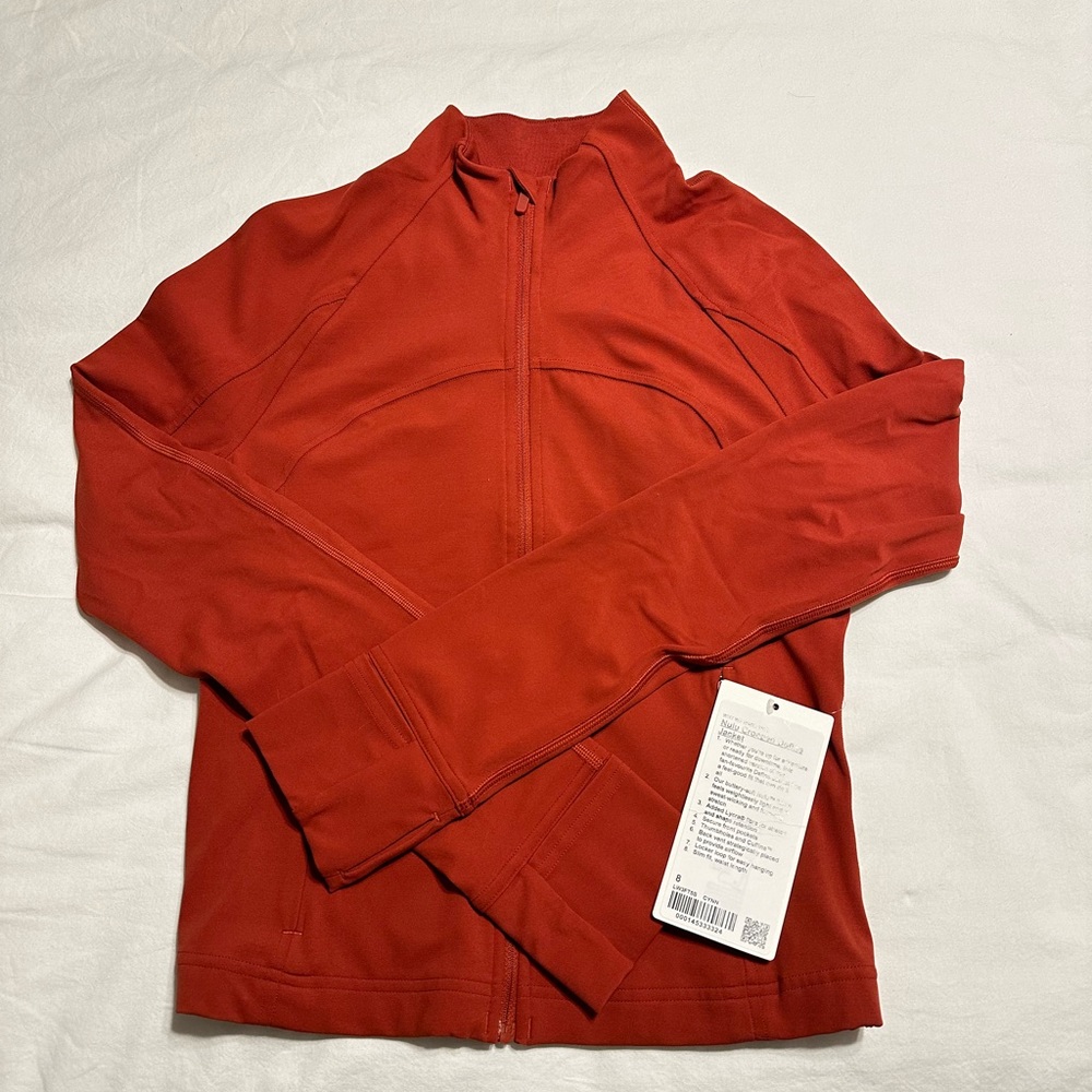 NWT Lululemon Nulu Cropped Define Jacket